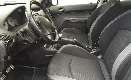 Peugeot 206 1.4 HDI Jbl 2006 - vue 6