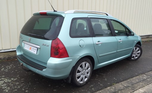 Peugeot 307 SW 2.0 HDI 110 2003 - vue 2