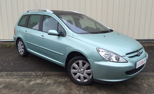 Peugeot 307 SW 2.0 HDI 110 2003 - vue 3