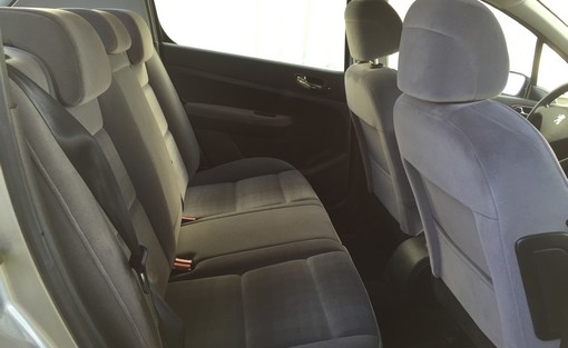Peugeot 307 1.6 HDI 110 2004 - vue 5