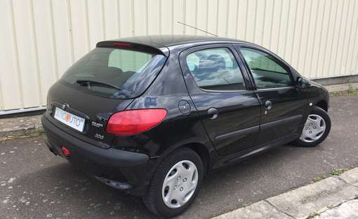 Peugeot 206+ 1.1 2001 - vue 2