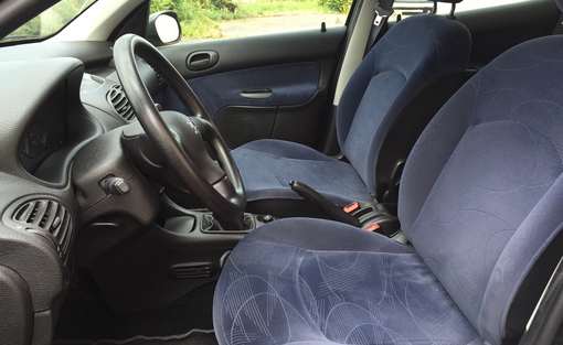 Peugeot 206+ 1.1 2001 - vue 4