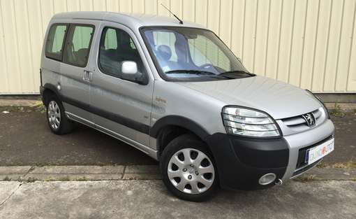 Peugeot Partner 2.0 HDI 2004 - vue 3