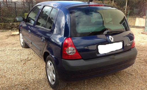 Renault Clio 1.2 Essence Expression 2001 - vue 2