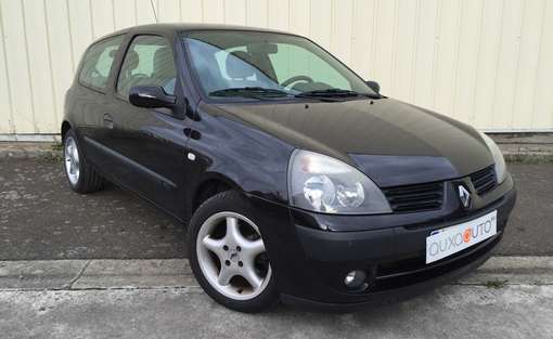 Renault Clio DCI 1.5 65 Ch 2005 - vue 2