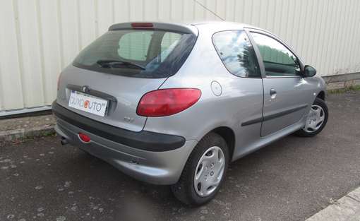 Peugeot 206+ 1.1 2002 - vue 2