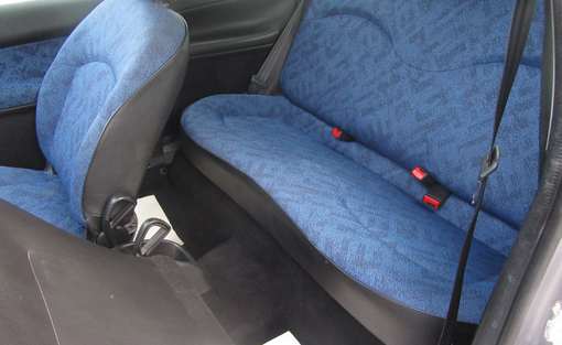 Peugeot 206+ 1.1 2002 - vue 5