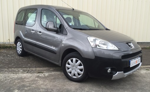 Peugeot Partner Tepee Xline 2010 - vue 3