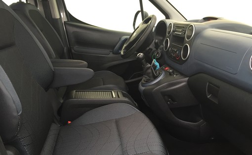Peugeot Partner Tepee Xline 2010 - vue 4