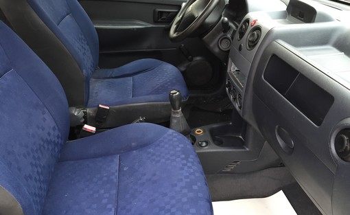 Peugeot Partner 1.6 HDI 90 2008 - vue 4