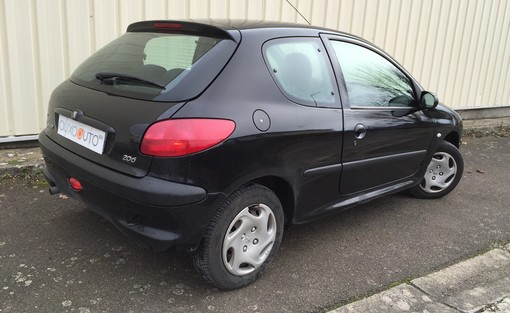 Peugeot 206 1.4 Bva 2000 - vue 2