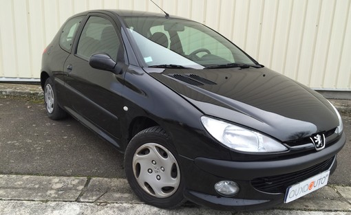Peugeot 206 1.4 Bva 2000 - vue 3