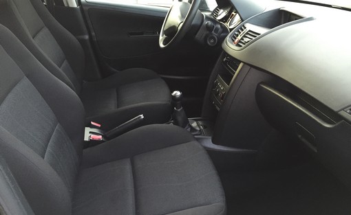 Peugeot 207 Sw 1.6 hdi 90 ch 2009 - vue 4