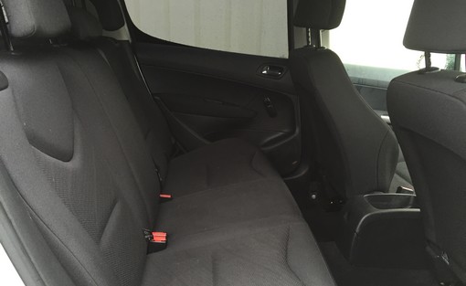 Peugeot 308 1.6 HDI 90 pack 2008 - vue 5