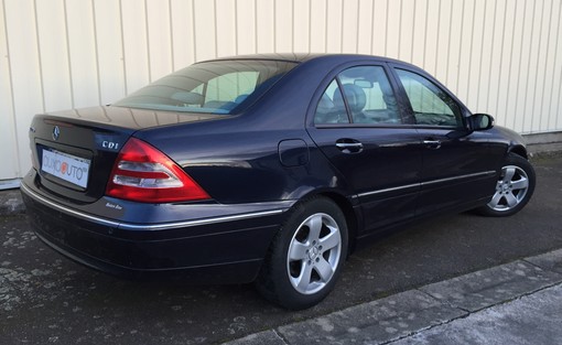 Mercedes-Benz C220 élègance 2003 - vue 2