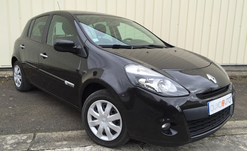 Renault Clio 1.5 DCI 75 2011 - vue 2