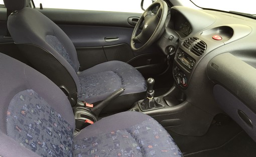 Peugeot 206+ 1.1 2000 - vue 4