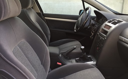 Peugeot 407 SW 1.6 HDI 110 2006 - vue 4