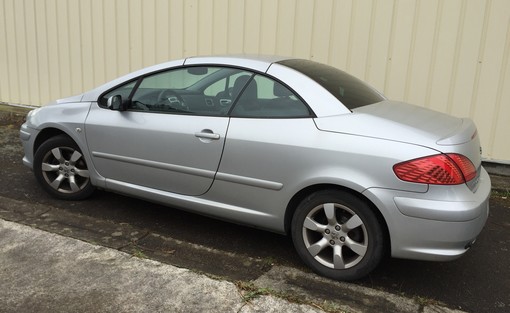 Peugeot 307 Cc 2.0 140 2006 - vue 4