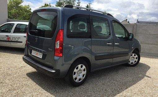 Peugeot Partner 1.6 HDI 75 2008 - vue 2