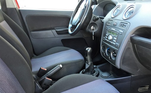 Ford Ford Fusion 1.6 90 Ch 2006 - vue 4