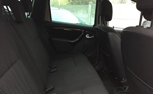 Dacia Duster 1.5 90 4 x 2 2011 - vue 5