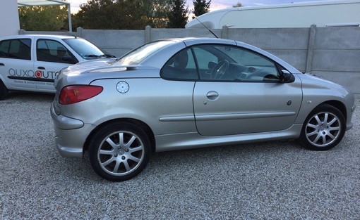 Peugeot 206 Cc 1.6 HDI 110 2006 - vue 2