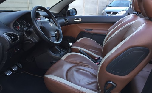 Peugeot 206 Cc 1.6 HDI 110 2006 - vue 4