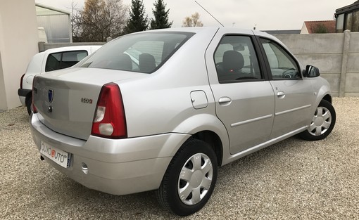 Dacia Logan 1.5 DCI 85 prestige 2008 - vue 4