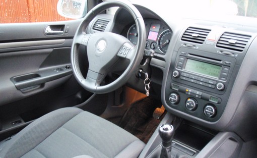 Volkswagen Golf V TDI 90 Ch 2004 - vue 3
