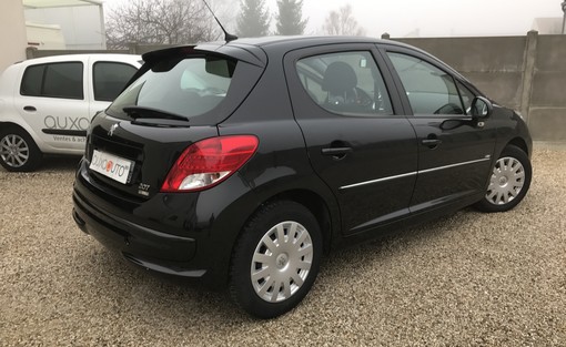 Peugeot 207 99G 2010 - vue 3