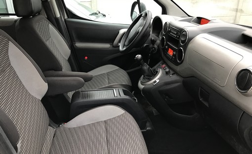 Peugeot Partner 1.6 HDI 90 outdoor 2009 - vue 5