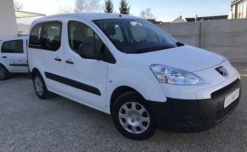 Peugeot Partner 1.6 HDI 75 2011 - vue 3
