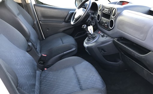 Peugeot Partner 1.6 HDI 75 2011 - vue 4