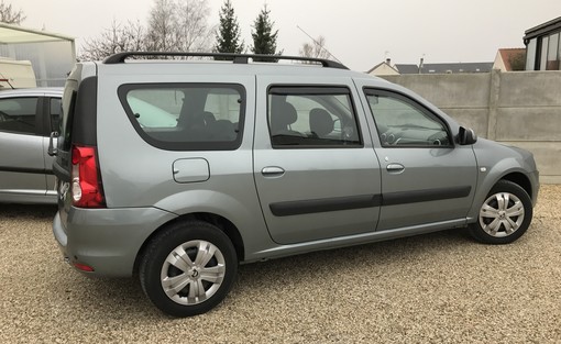 Dacia Logan Mcv 1.5 DCI 85 laureate 2010 - vue 3