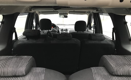 Dacia Logan Mcv 1.5 DCI 85 laureate 2010 - vue 7