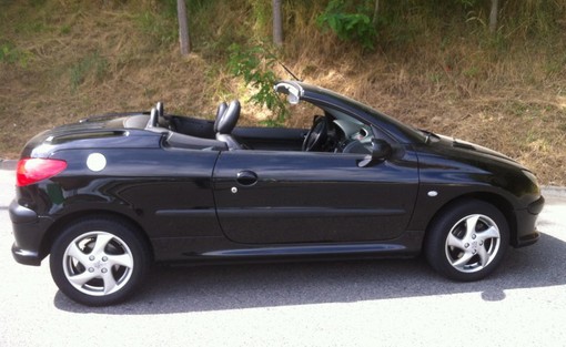 Peugeot 206 Cc 1.6 2002 - vue 3
