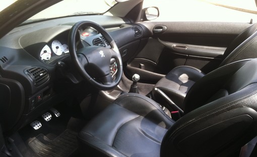 Peugeot 206 Cc 1.6 2002 - vue 4