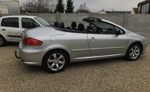 Peugeot 307 Cc 2.0 HDI 136 2008 - vue 4
