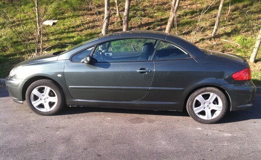 Peugeot 307 Cc1.6 110ch 2004 - vue 3