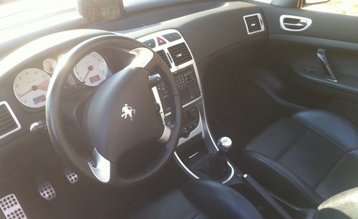 Peugeot 307 Cc1.6 110ch 2004 - vue 4