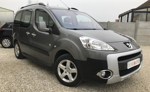 Peugeot Partner 1.6 HDI 90 outdoor 2009 - vue 3