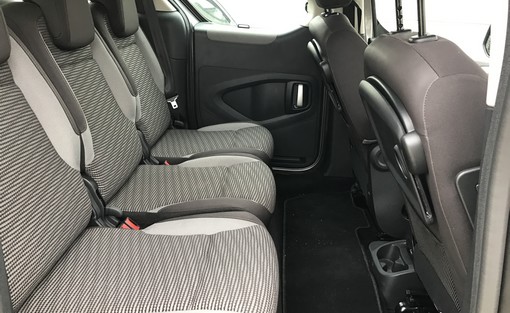 Peugeot Partner 1.6 HDI 90 outdoor 2009 - vue 5