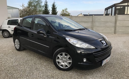 Peugeot 207 1.4 95 Ch 16V sporty 2010 - vue 2