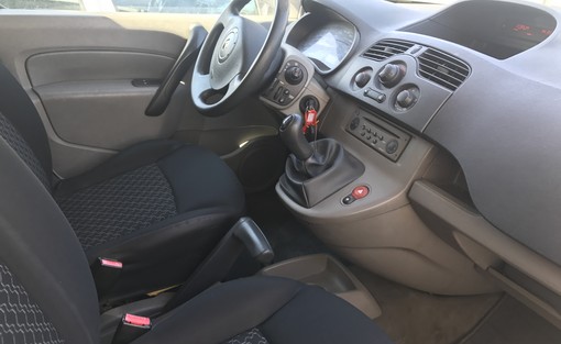 Renault Kangoo 1.5 DCI 2009 - vue 4