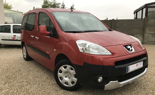 Peugeot Partner 1.6 HDI 75 2010 - vue 3