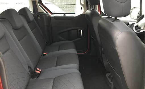 Peugeot Partner 1.6 HDI 75 2010 - vue 5