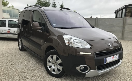 Peugeot Partner 1.6 HDI 92 outdoor 2013 - vue 3
