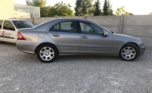 Mercedes-Benz C200 CDI 2005 - vue 2