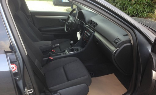 Audi Audi A4 130 Ch TDI 2003 - vue 5